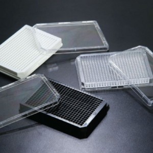 Microplacas com 384 po&ccedil;os para ELISA 